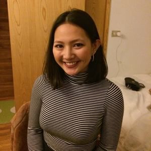 Meet your Posher, Julia